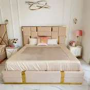 Łóżko designerskie beżowe złote tapicerowane z pojemnikiem 180x200cm EMPORIO