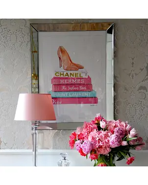 The image in the mirror frame is a modern stylish New York City CHANNEL 5 90x70