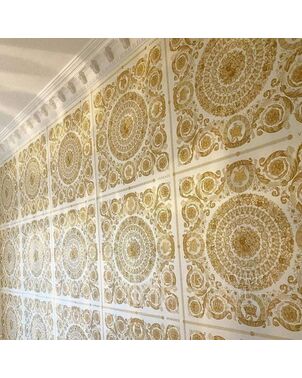 Versace wallpaper geometric in a shoulder style, glamor, golden ecru