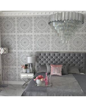 Wallpaper VERSACE IV Heritage silver ornament on a white background