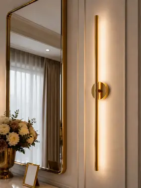 Cały zestaw z kinkietem MODERN, idealnie skomponowany z meblami na zamówienie. Oświetlenie od Primavera Home nadaje charakteru wnętrzu.