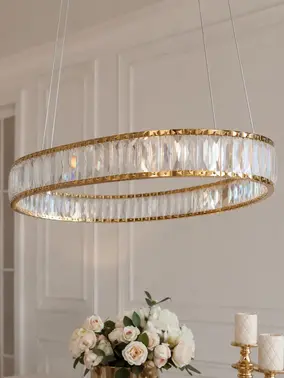 Żyrandol Kryształowy Złoty Ring Nowoczesny CRYSTAL widok z góry, idealny do eleganckich wnętrz od Primavera Home.