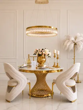 Ekskluzywne Krzesło Queen – Nowoczesny Włoski Design stworzono w aranżacji nowoczesnego wnętrza, idealne do eleganckiego salonu od Primavera Home.