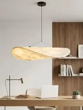 Designerski nowoczesny żyrandol papierowy lekki do jadalni CLOUD w ujęciu z przodu. Oświetlenie na zamówienie od Primavera Home.