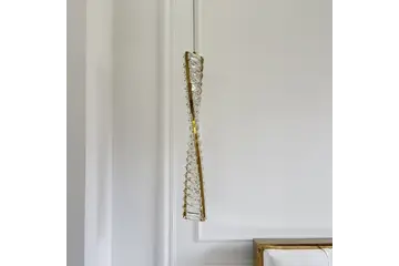 https://primavera-home.com/images/videos/prezentacja-wideo-zyrandol-krysztalowy-crystal-xs-zlota.mp4