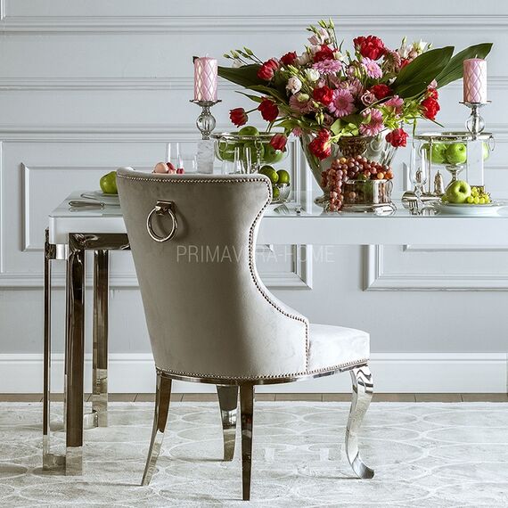 Krzesło glamour klasyczne z giętymi nogami, pikowane, tapicerowane, nowoczesne, z kołatką, do jadalni, do salonu, srebrne GRETA