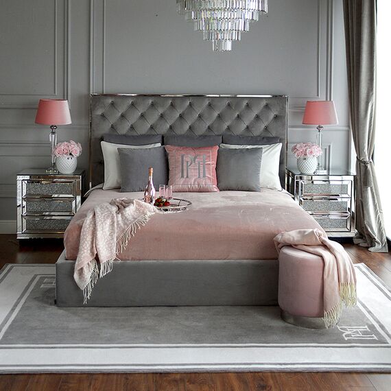 Cushion 50x50 with logo in Emerald fabric