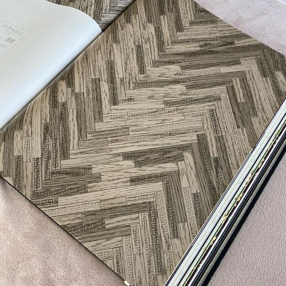 Exclusive Versace Eterno light brown geometric wallpaper