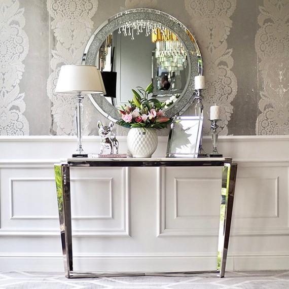 A diamond round mirror in the galmour style PAOLA SILVER