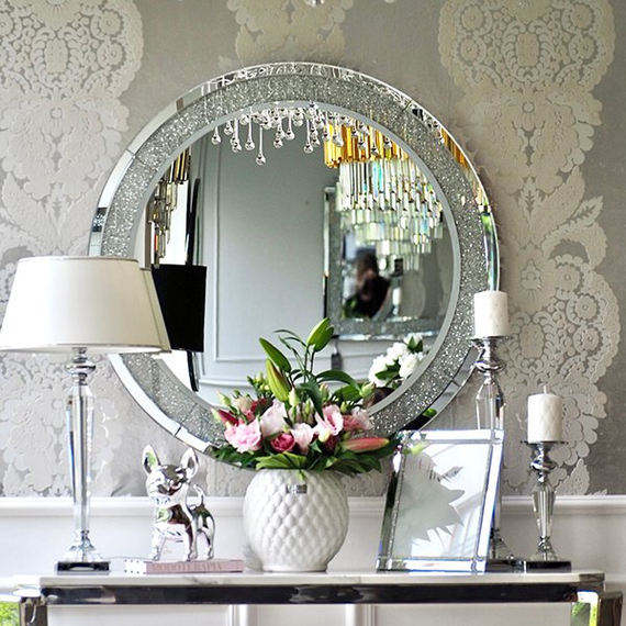 A diamond round mirror in the galmour style PAOLA SILVER