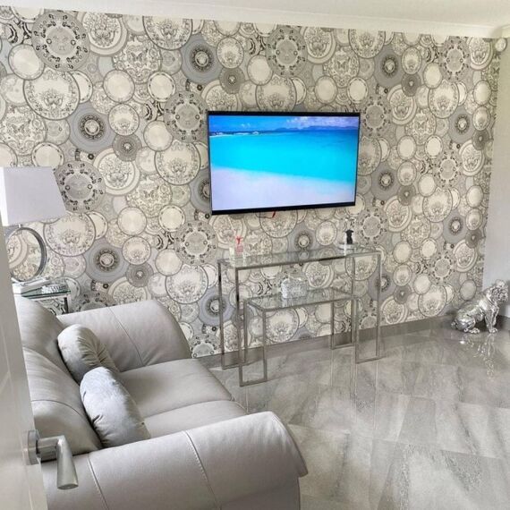 Decorative wallpaper glamor Versace Les Étoiles De La Mer plates shade of gray