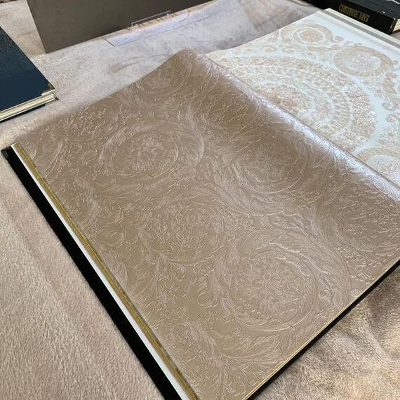 Wallpaper geometric Versace Barocco Metallics light brass