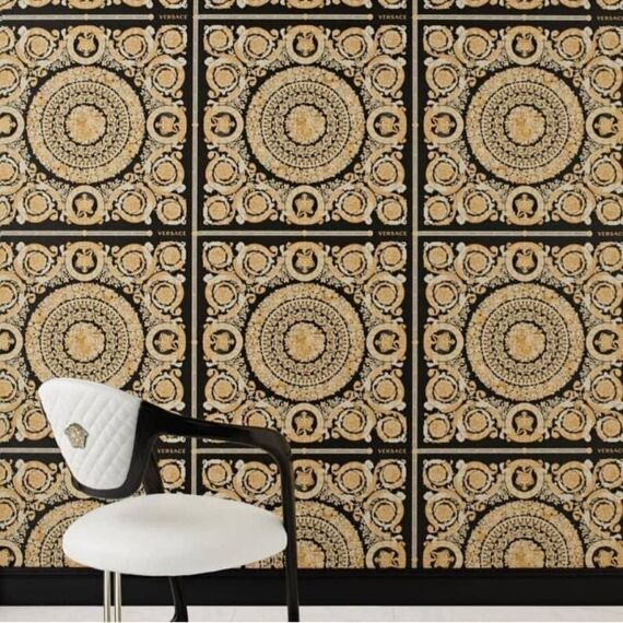 Wallpaper VERSACE IV Heritage gold ornament on a black background