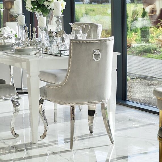 Krzesło glamour ekskluzywne, tapicerowane, pikowane z kołatką, do jadalni, na stalowych, giętych nogach, szare, srebrne MADAME