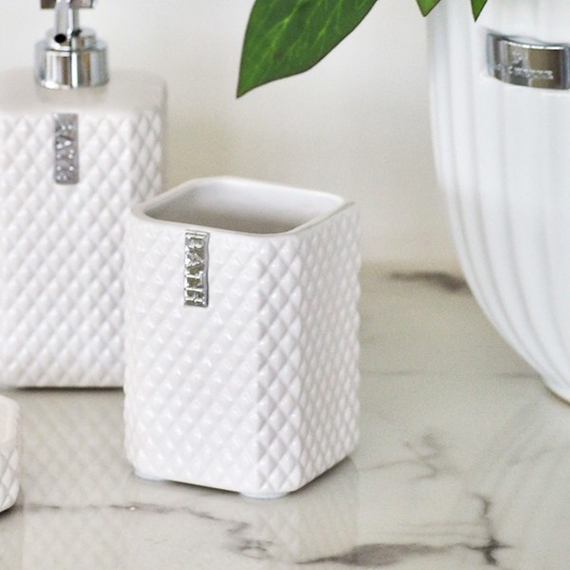 Ceramic bathroom container for white and silver swabs Lene Bjerre