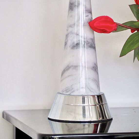 Luxury table lamp with a conical marble base in silver GIULIA