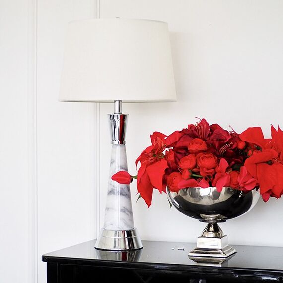 Luxury table lamp with a conical marble base in silver GIULIA