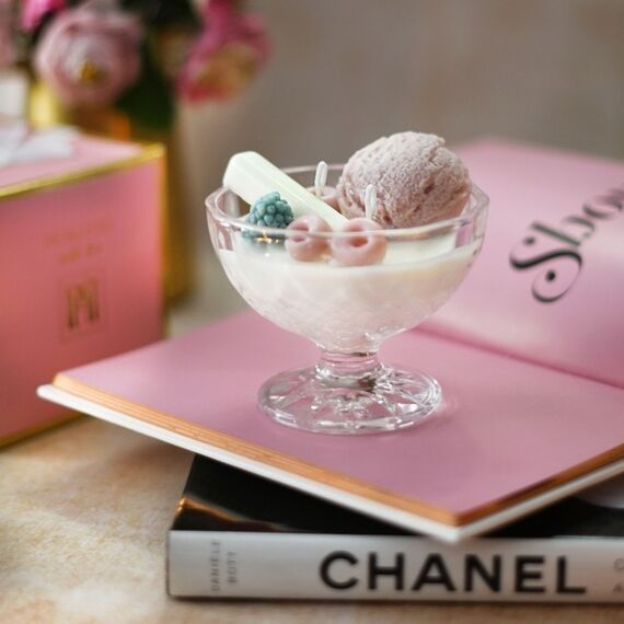 Świeca zapachowa naturalna deser lodowy różany - prezent dla niej