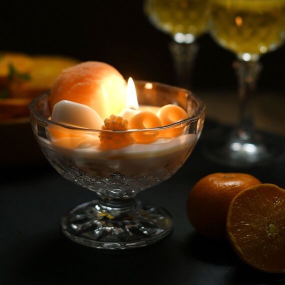 Scented candle natural vanilla ice cream dessert - a gift for her