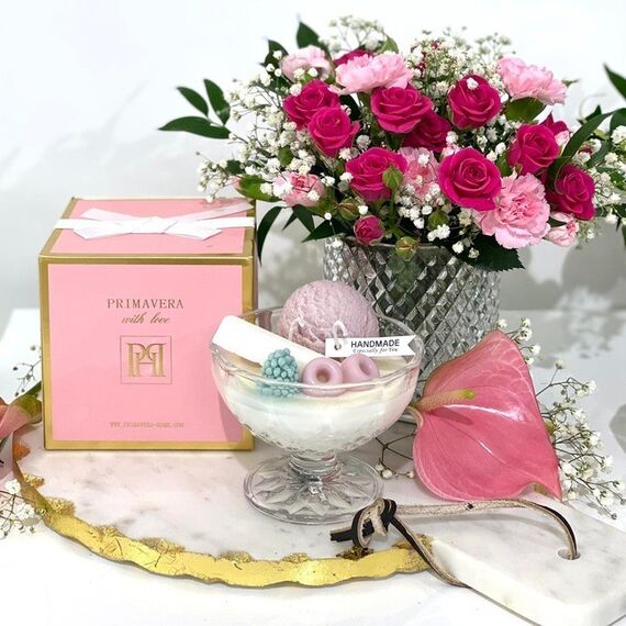 Świeca zapachowa naturalna deser lodowy różany - prezent dla niej