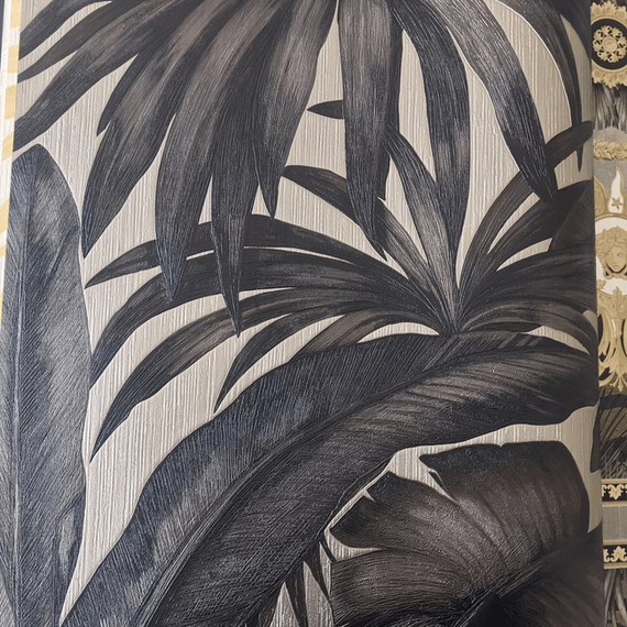 Modern glamor wallpaper Versace V Jungle Animalier leaf theme, black, palm leaves, tropical