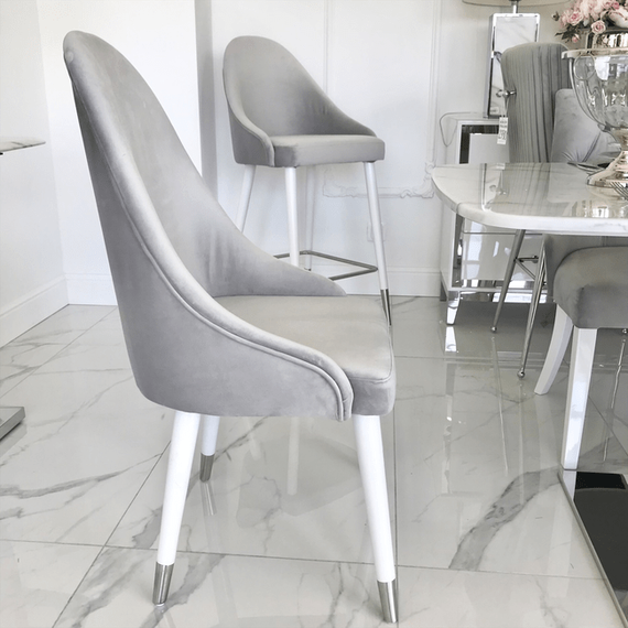 Luxurious upholstered chair, for the dining room, classic, New York, gold CAPRI