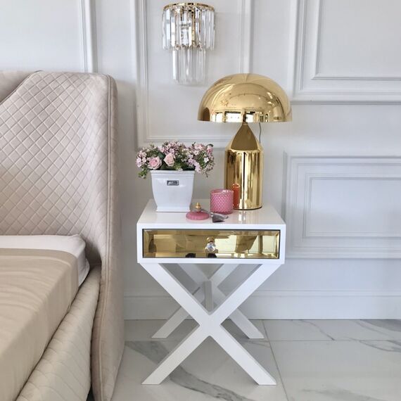 Szafka nocna glamour, boczna, drewniana, lakierowana, nowoczesna do salonu, do sypialni, złota VIKI OUTLET