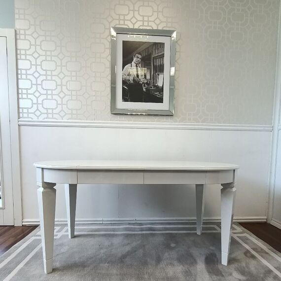 Stylish extendable table, wooden, gloss, lacquered for the dining room, glamor, round white ELEGANCE