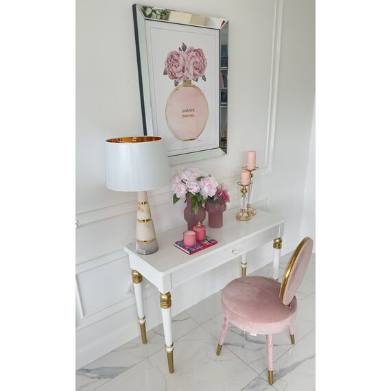 Glamorous, New York style, high gloss, luxurious, stylish Queen console