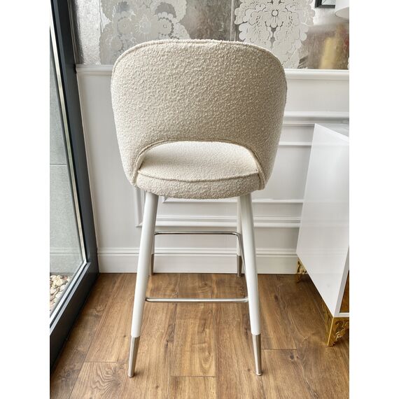 Glamorous stool, boucle, modern, upholstered, for the CARDINALE island
