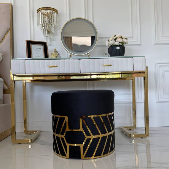 Round black and gold pouffe with DIAMOND patterns