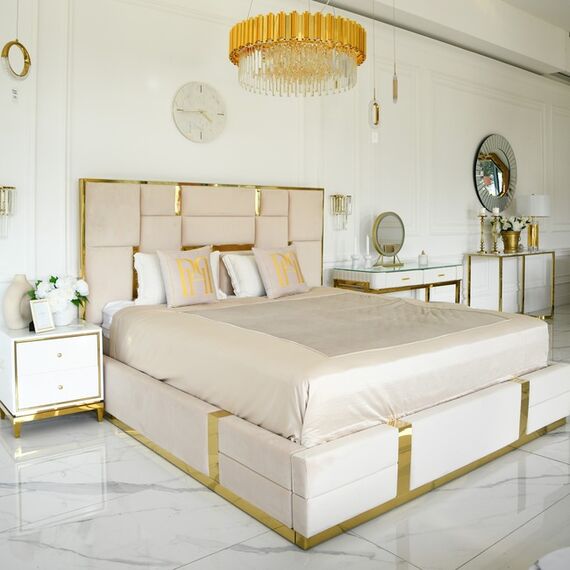 Łóżko glamour tapicerowane, nowoczesne, ze złotą listwą, beżowe 180x200cm EMPORIO