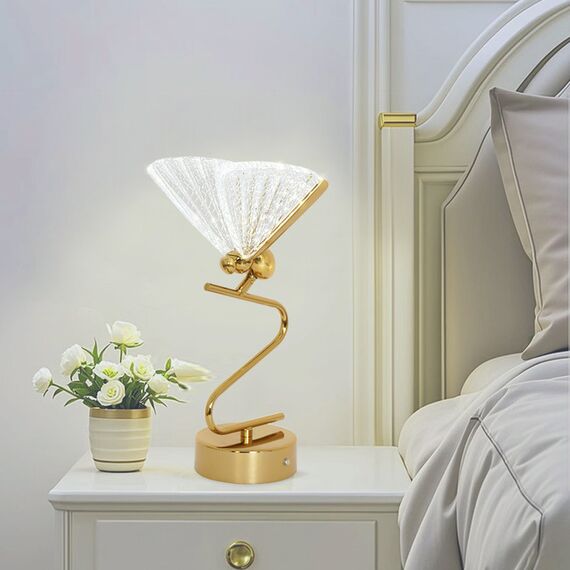 Crystal table lamp MOTYL, gold, glamorous night lamp, modern