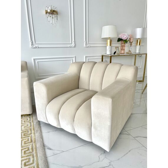 Beżowy duży nowoczesny fotel glamour ze złotymi detalami LONDON