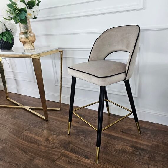 Modern stylish semicircular stool CARDINALE 3