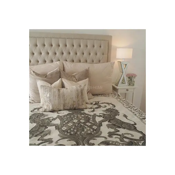 Łóżko glamour tapicerowane pikowane chesterfield, nowojorskie szare, białe MODERN