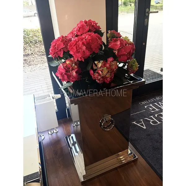 DAISY flowerpot made of stainless steel