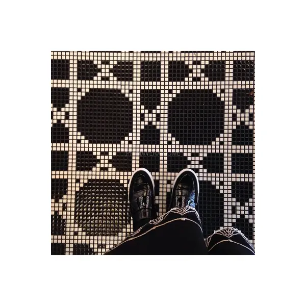 Glass mosaic Vinna Neros white, black