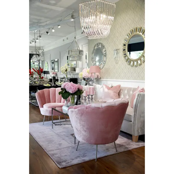 Fotel glamour SHELL SILVER nowojorski do sypialni przedpokoju różowy