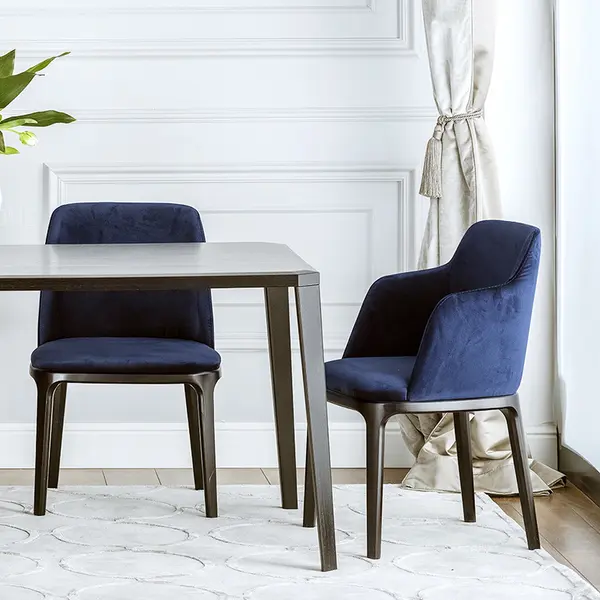 Krzesło glamour klasyczne tapicerowane do jadalni, nowoczesne, bukowe, nowojorskie z podłokietnikiem NAPOLI