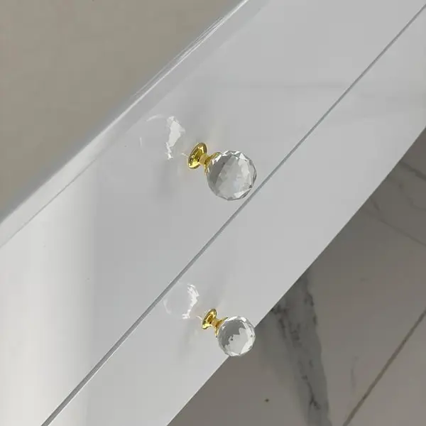 Komoda glamour łazienkowa wysoki połysk ELENA biała, gięte nogi, luksusowa, stylowa, nowoczesna , nowojorska