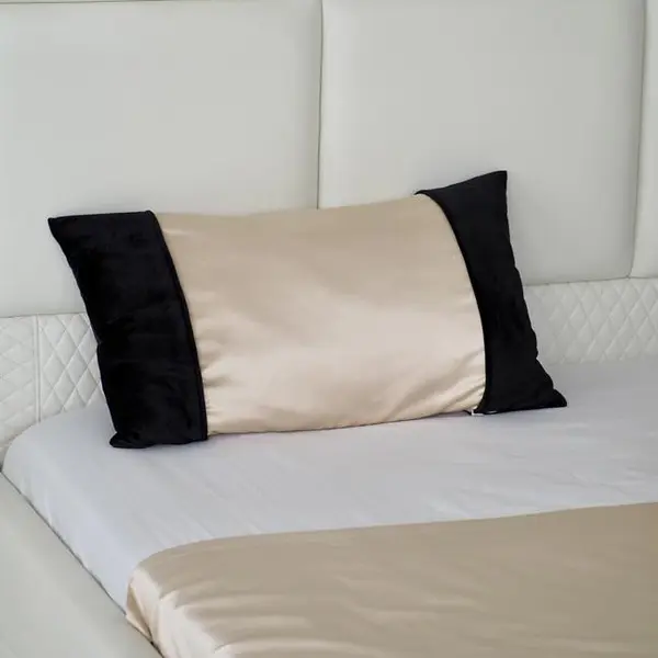 Elegant two-color high-quality pillow for living rooms, bedrooms