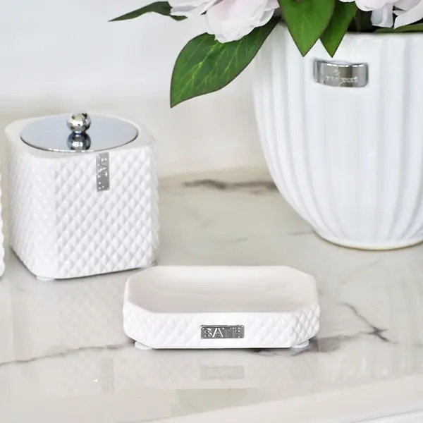 Ceramiczna mydelniczka srebrna biała Lene Bjerre