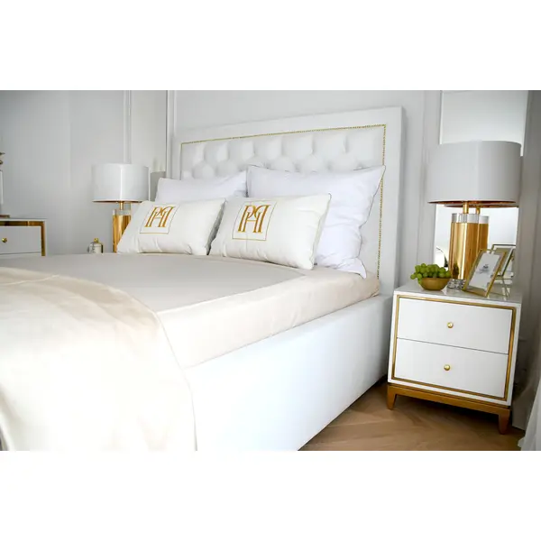 Łóżko glamour tapicerowane pikowane chesterfield, nowojorskie szare, białe MODERN