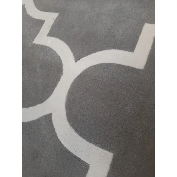 Modern Moroccan clover rug, gray MAROC