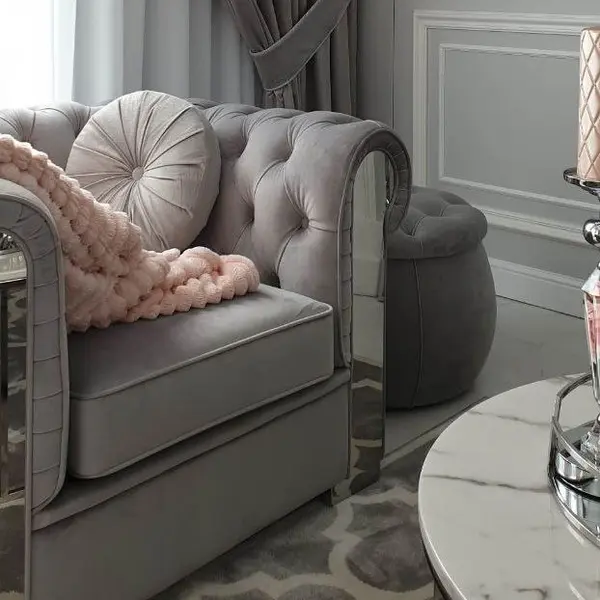 Fotel glamour do salonu chesterfield pikowany nowoczesny AVIATOR