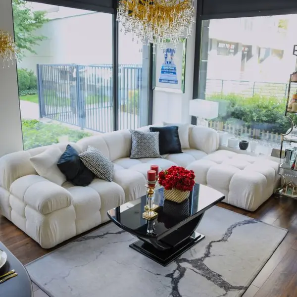 Stolik kawowy elegancki czarny wysoki połysk DAISY