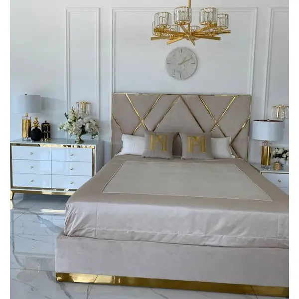 Lorenzo M Gold Glamour wooden lacquered chest of drawers with steel legs