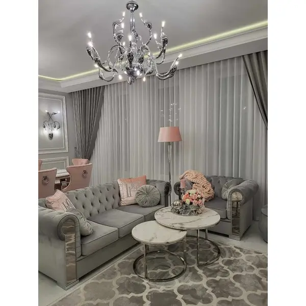 Ekskluzywna sofa pikowana srebrna rozkładana kanapa AVIATOR