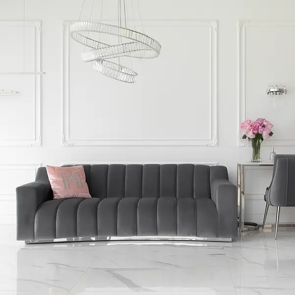 Nowoczesna sofa szara aksamitna 3-osobowa ze srebrnymi nogami LONDON